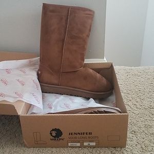 Brand New Sheeps winter boots